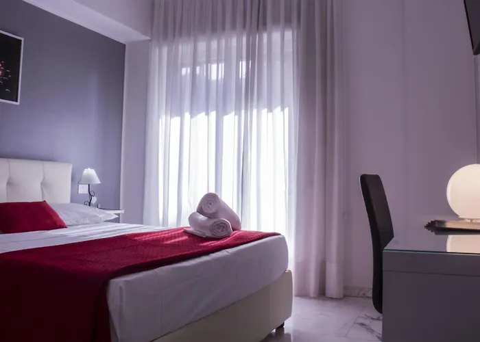 Domus Raffaello 4*