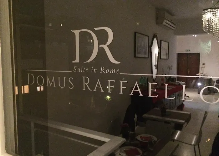 Domus Raffaello Oda ve Kahvaltı 4*